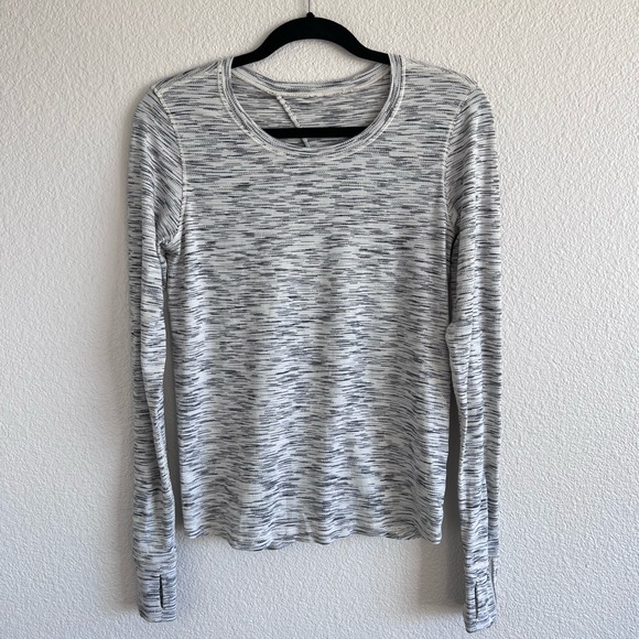 lululemon athletica Tops - Lululemon Beat The Heat Long Sleeve Shirt